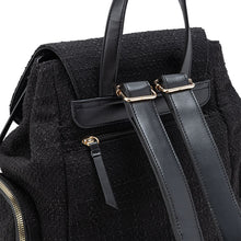 Cargar imagen en el visor de la galería, Mochila Secret Lyon Fw24 Negro L