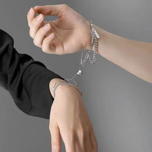Load image into Gallery viewer, 2 Pulseras Pareja Magnéticas Acero Inoxidable Regalo Amante Plateado 0 Mm 23 Cm