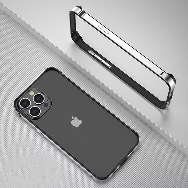 Funda Marco Metálico Para iPhone 15 Silver