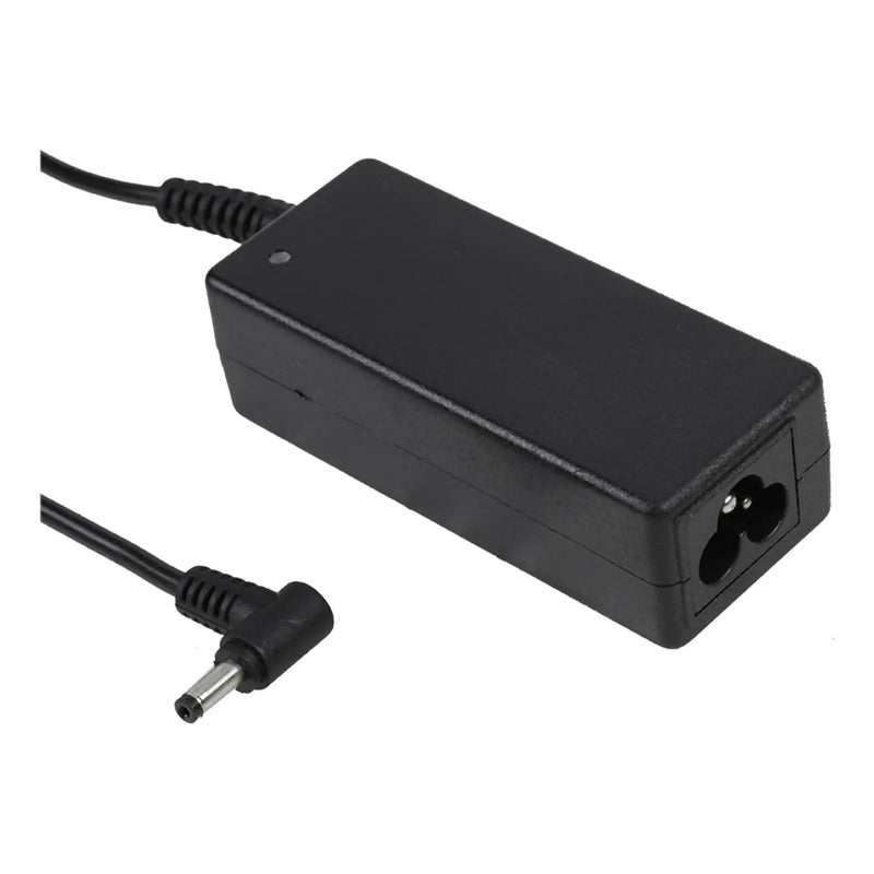 Adaptador De Alimentación Para Notebooks Asus De 45w Negro