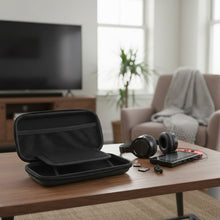 Cargar imagen en el visor de la galería, Estuche Protector Compacto Para Nintendo Switch Lite Negro
